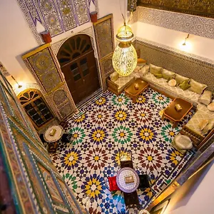 Qamar Fès